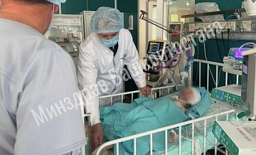 Врачи рассказали о состоянии девочки из Уфы, выброшенной отцом из окна