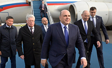 Мишустин посетил выставку цифровых проектов в Казахстане