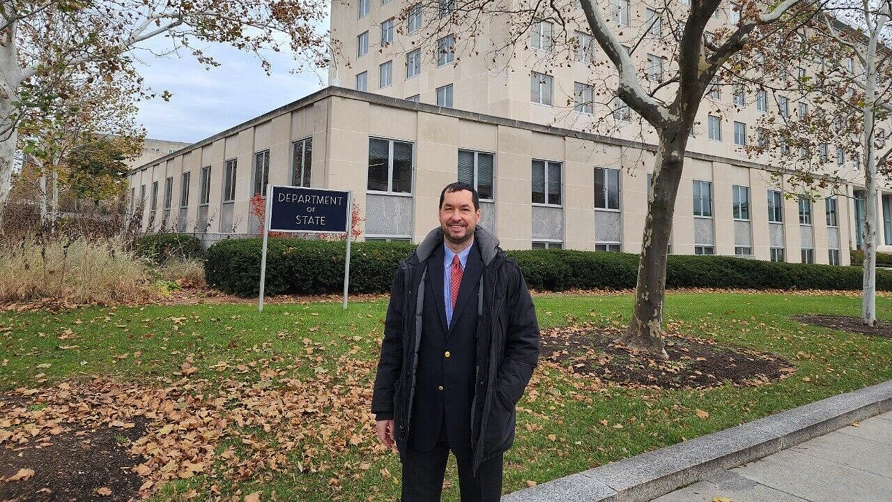 Посланником США по Украине может быть не только Эпштейн, заявил Севастьянов