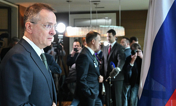 Песков прокомментировал встречу Мединского с представителями Украины