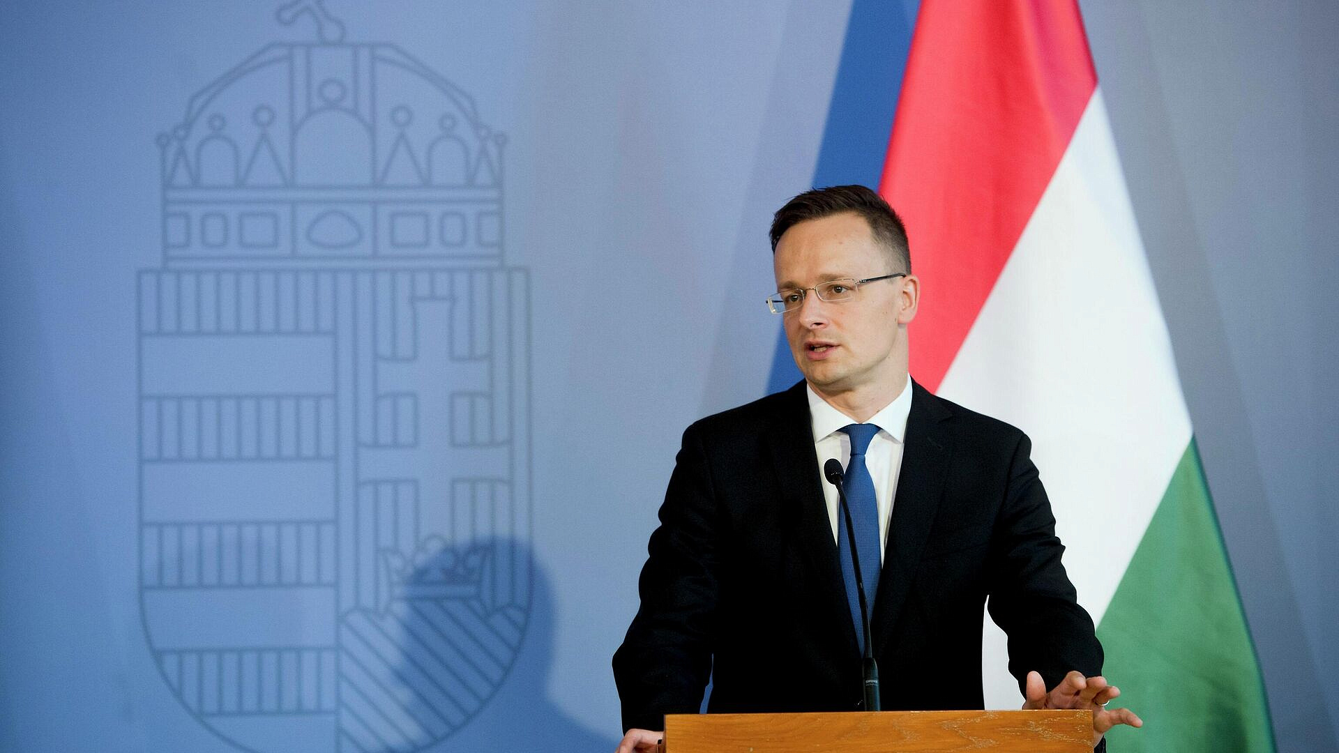 СМИ: Сийярто заявил, что никогда не служил интересам России