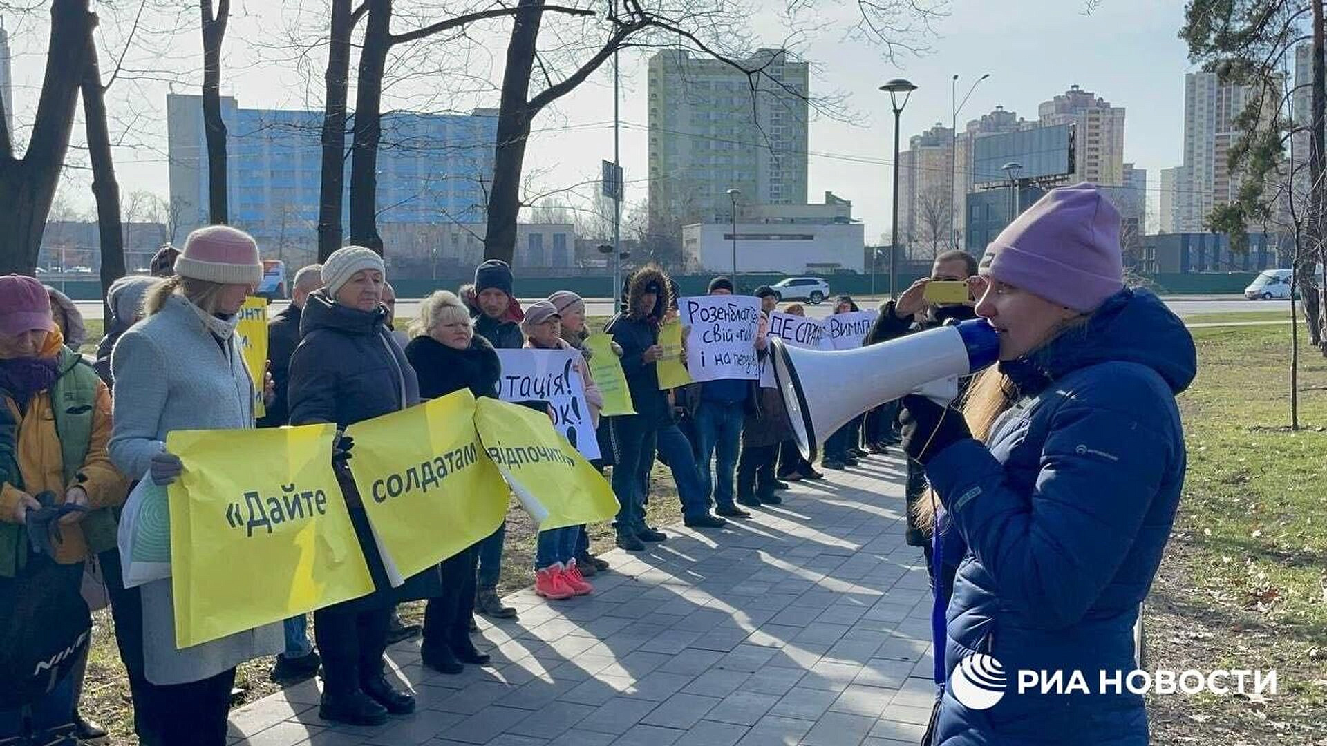 На Украине предложили разрешить мобилизацию с 18 лет
