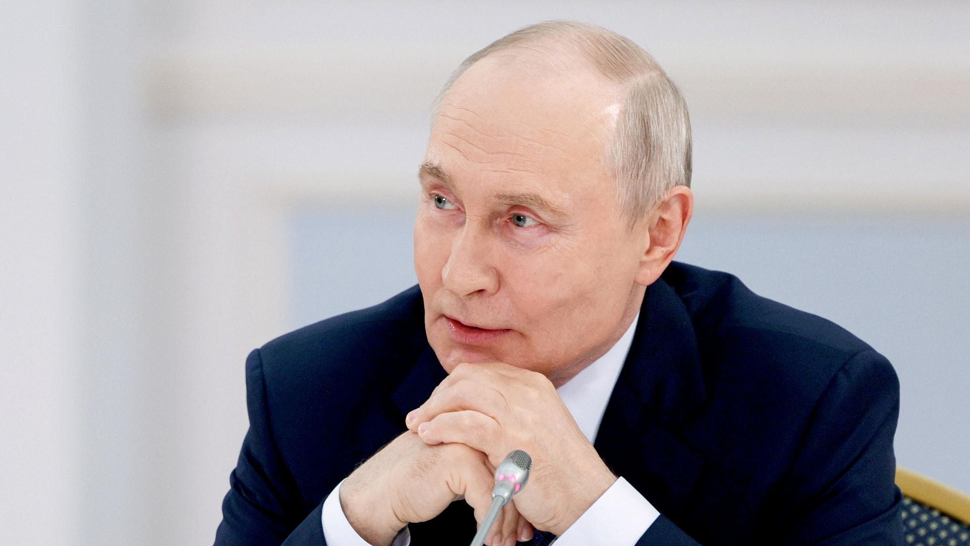 Путин дал старт работе Ермаковского горно-обогатительного комбината