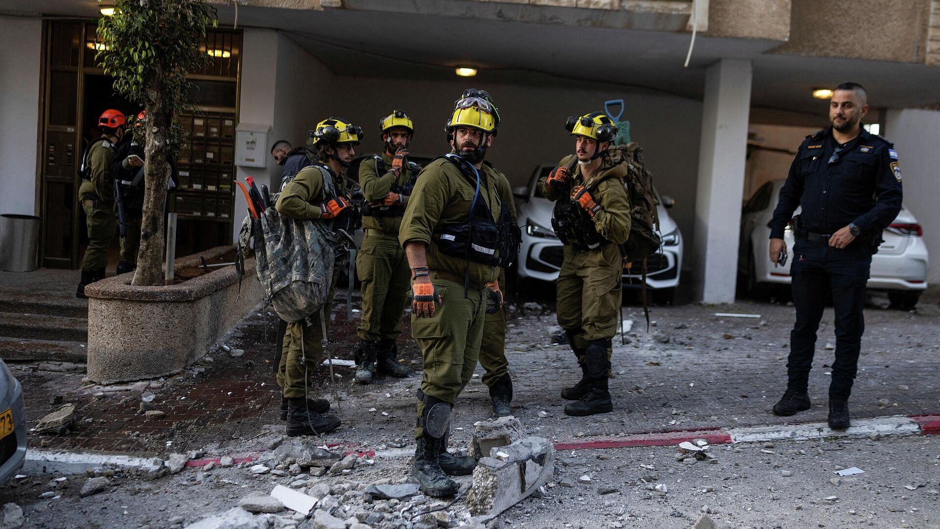 СМИ: в результате ударов Ирана по Израилю погиб один человек