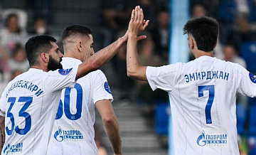 "Оренбург" разгромил "Бунедкор" в товарищеском матче