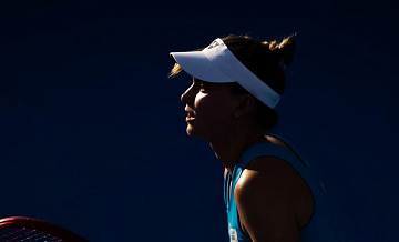 Рыбакина вышла в третий круг турнира в Дохе