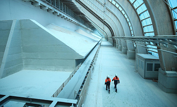 ""    Tecnimont   32  