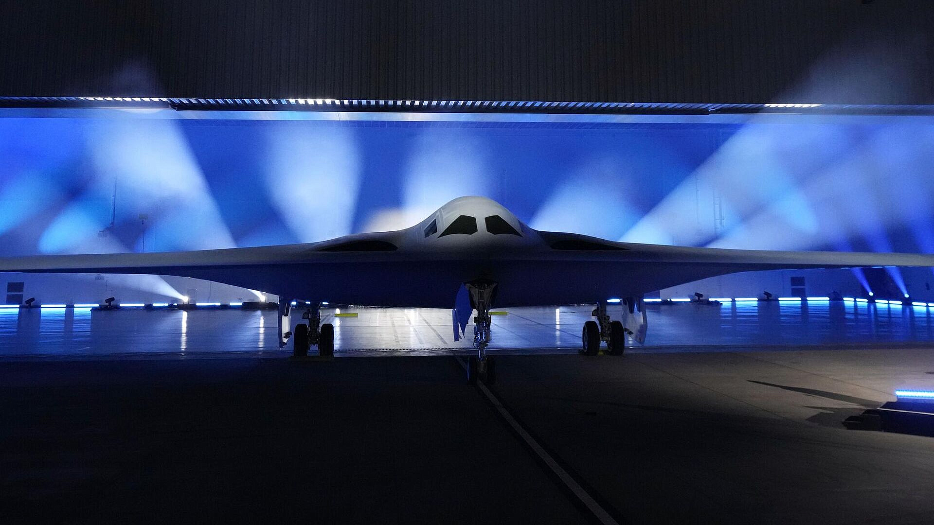 ������ �������������� �������������� B-21 Raider �������� ������ �����