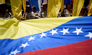 Россия и Китай будут отстаивать интересы в Венесуэле, считают в Госдуме