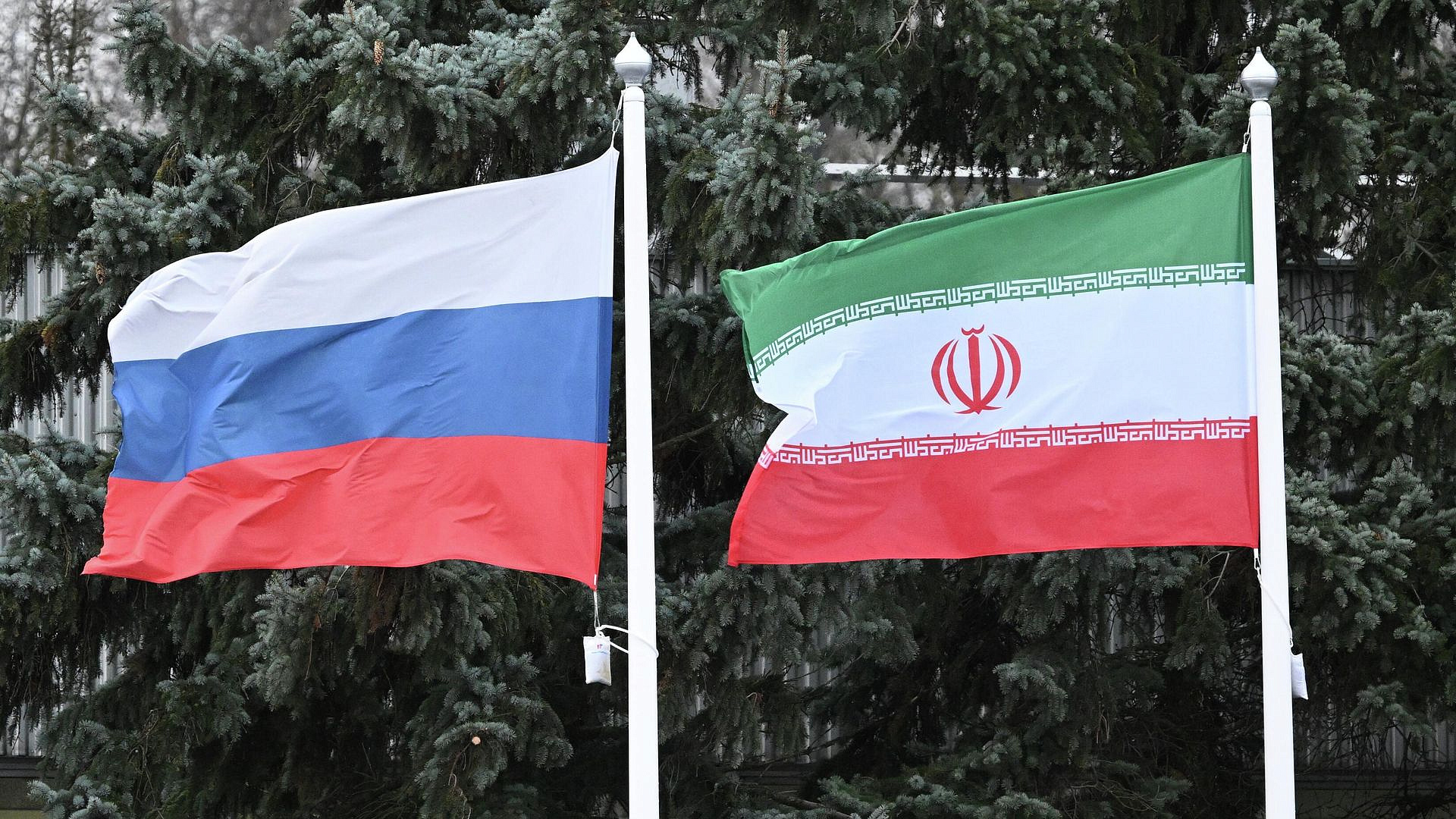 Россия и Иран провели межмидовские консультации