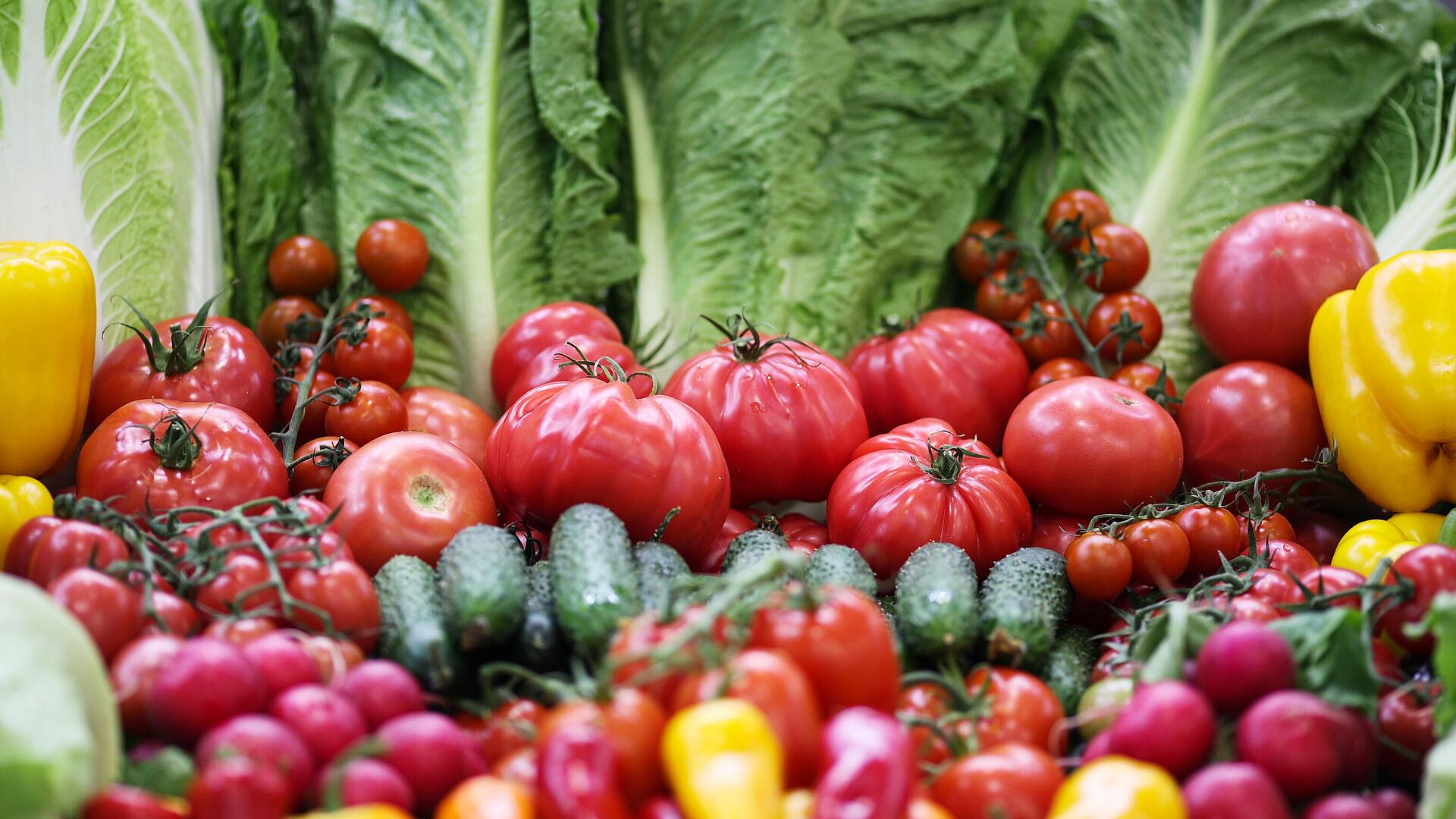 Эксперт рассказала, какие продукты выбирать весной для хорошего настроения