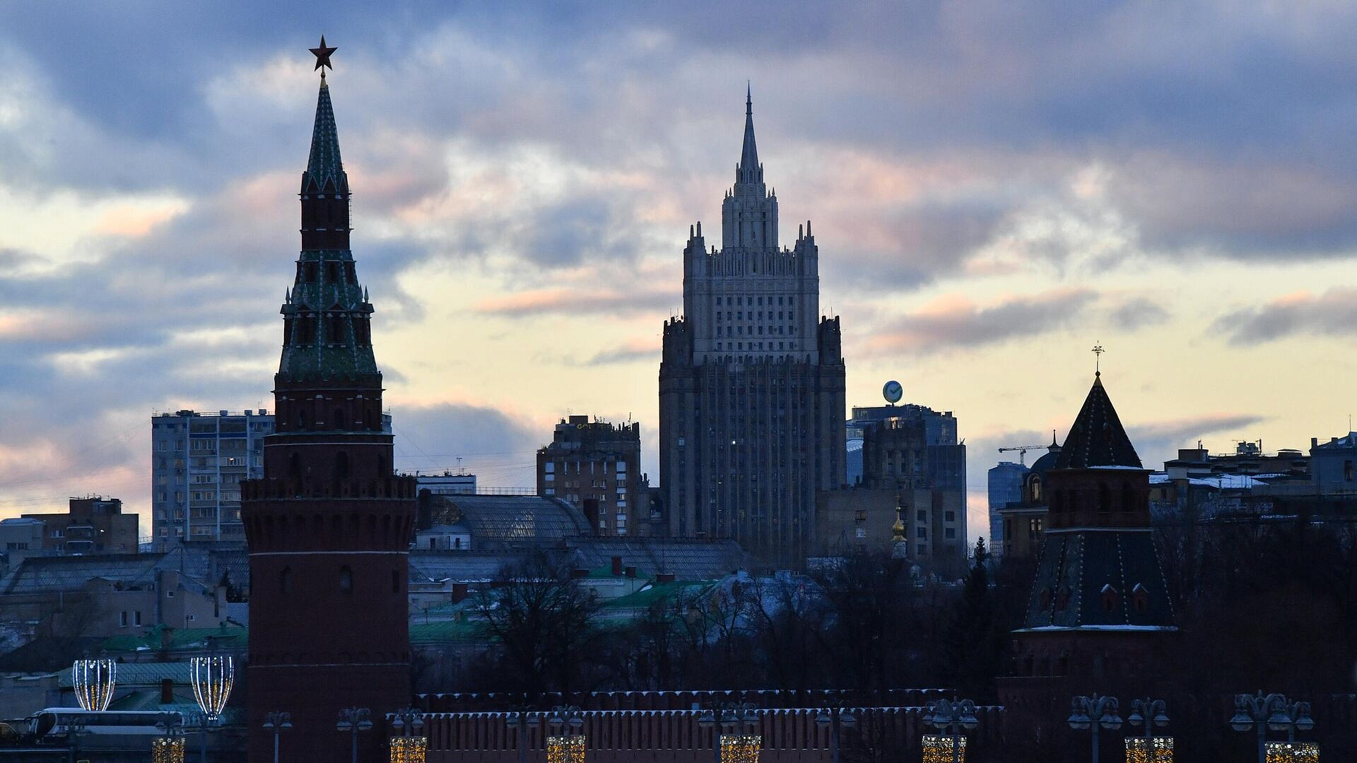 В МИД России назвали пошлины и тарифы традиционным инструментом США