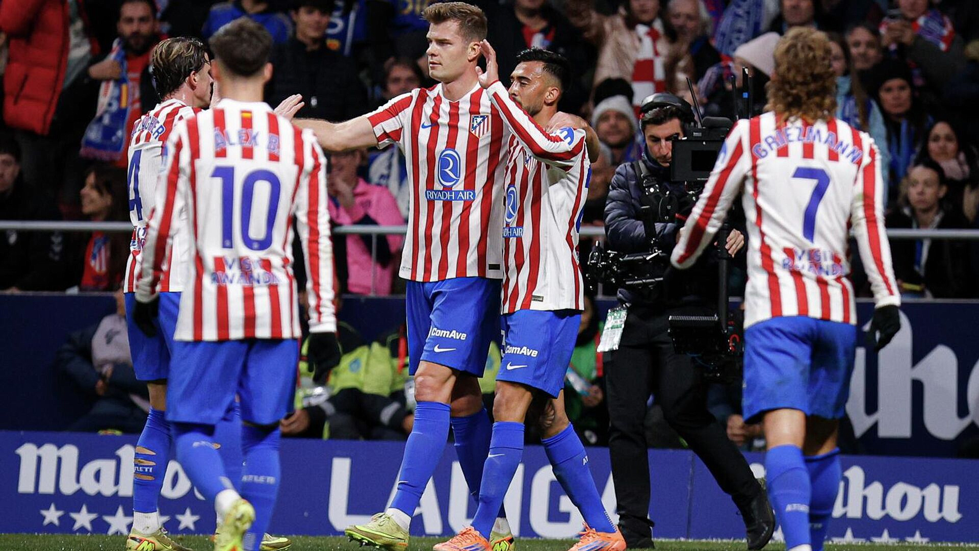 ��� ������� ������ "��������" ������ ��� "��������" � ����� �� ����