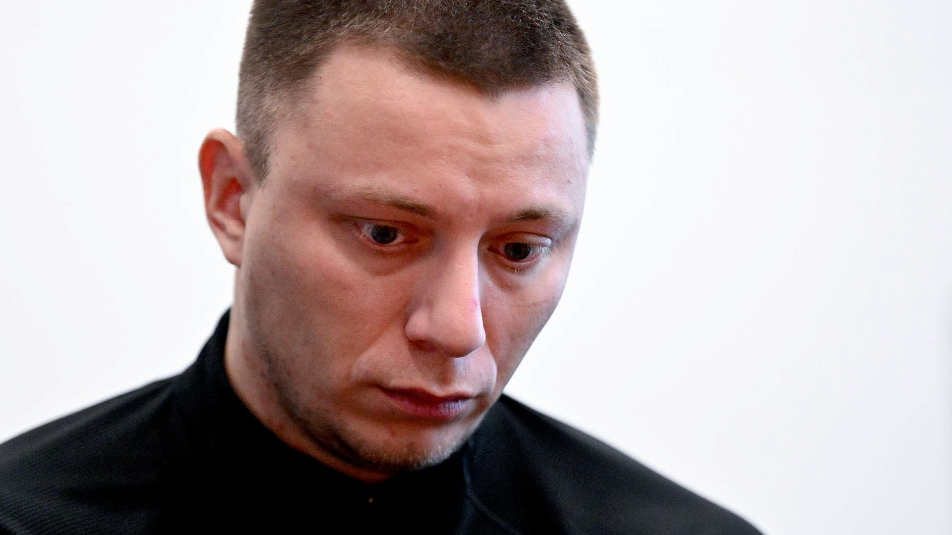 Суд продлил домашний арест мотоциклисту, сбившему Добромилову