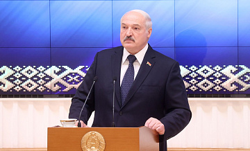 Лукашенко заявил о проблемах с формированием спроса на белорусские товары