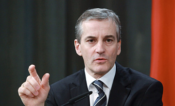 Премьер Норвегии раскритиковал намерение Трампа ввести пошлины против ЕС