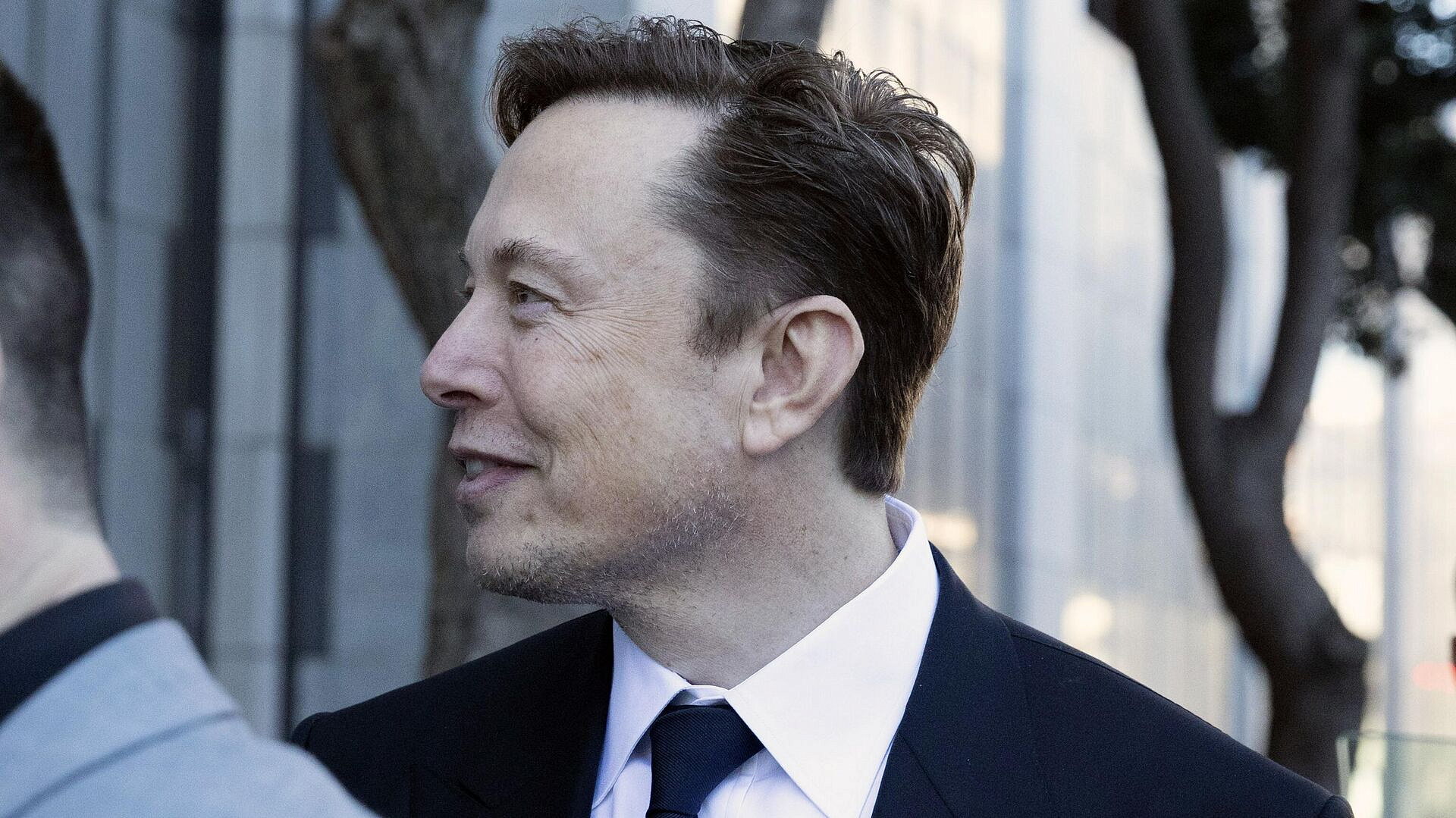 Илон Маск анонсировал имплант, который сможет возвращать зрение