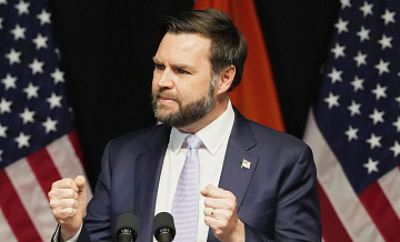 Вэнс призвал Европу серьезнее отнестись к безопасности Гренландии