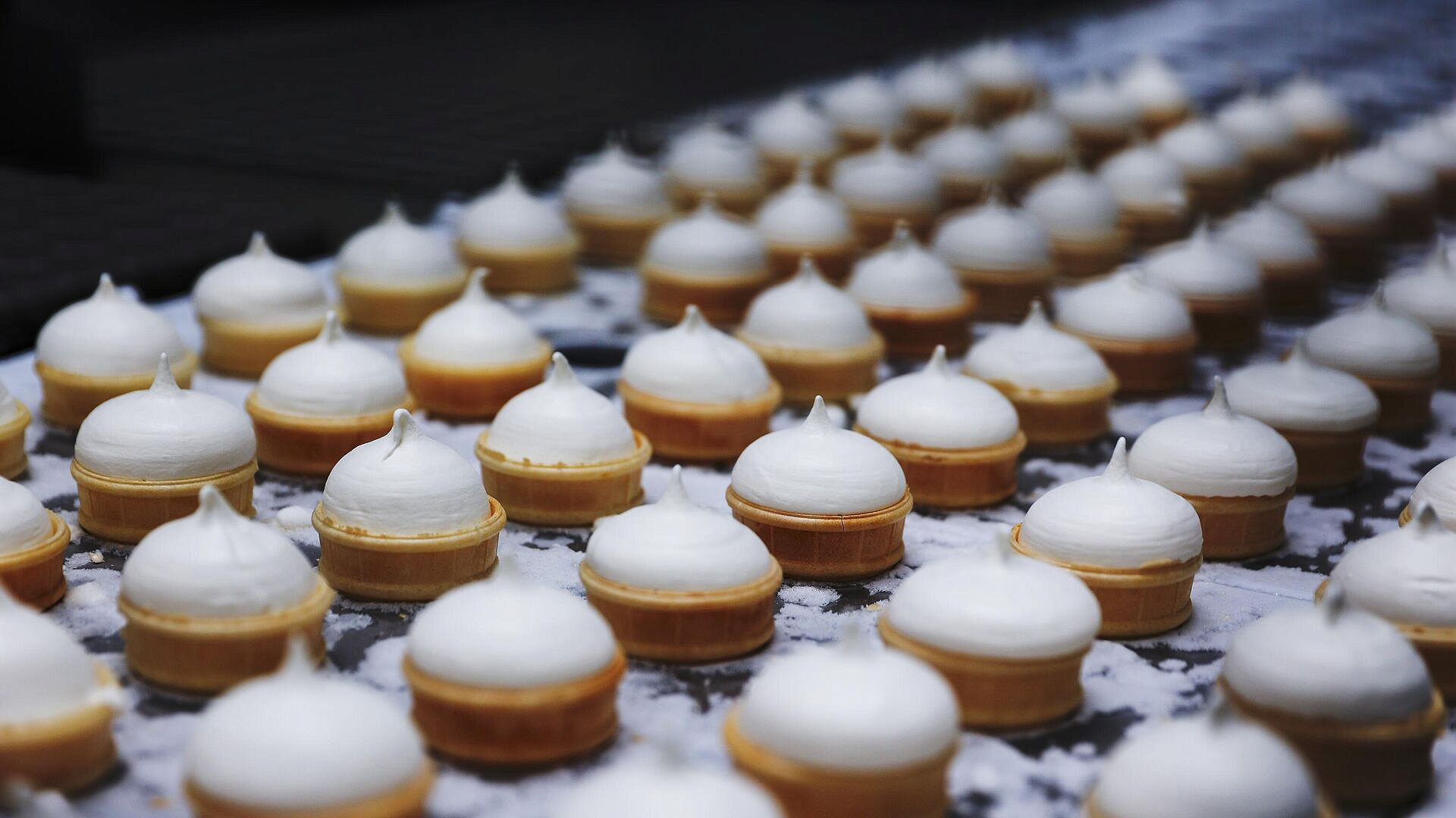 Армения временно запретила импорт российского мороженого