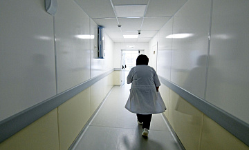 Девушка, на которую напал возлюбленный в Москве, находится в реанимации