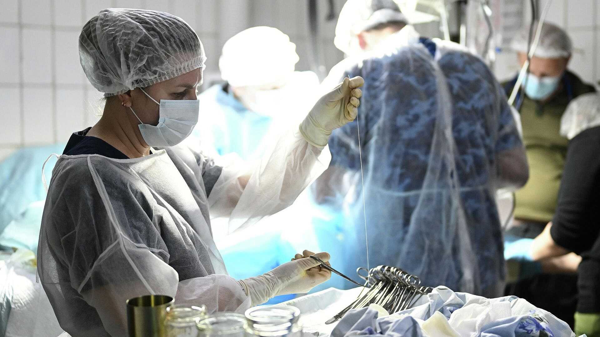 Женщина-медик подписала контракт с ВС России в день рождения