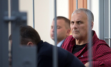 Хорошавин ежемесячно отправляет деньги, чтобы погасить штраф