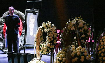 В Москве завершилось прощание с Верой Алентовой