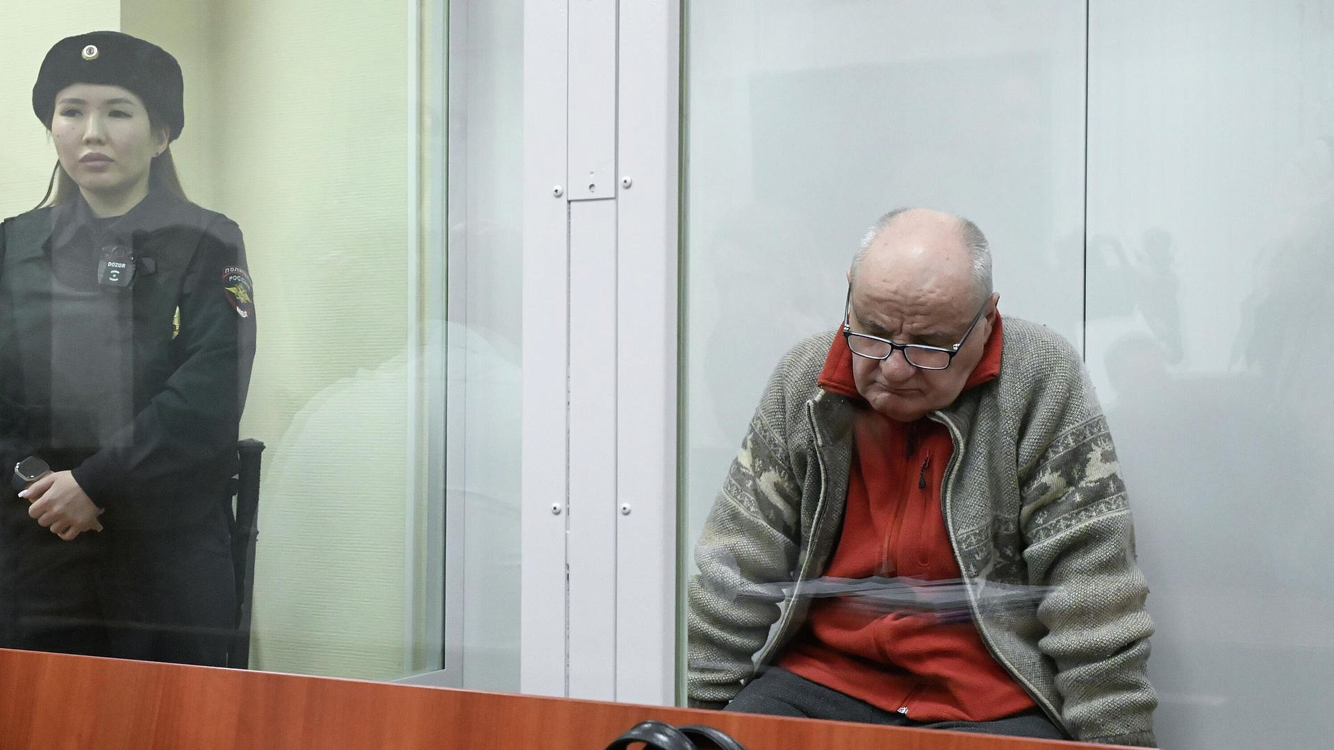 Суд сократил срок экс-замглавы Минобороны Попову