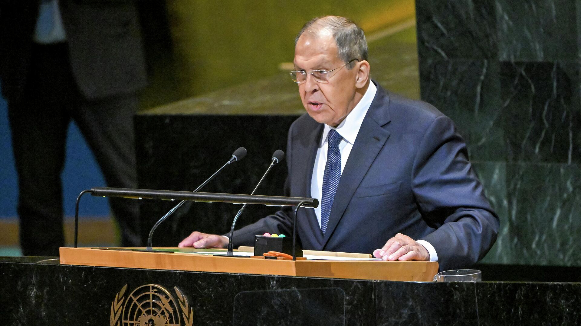 ������ ����� ������� ����-�������� ��� � ����, ��������� ������