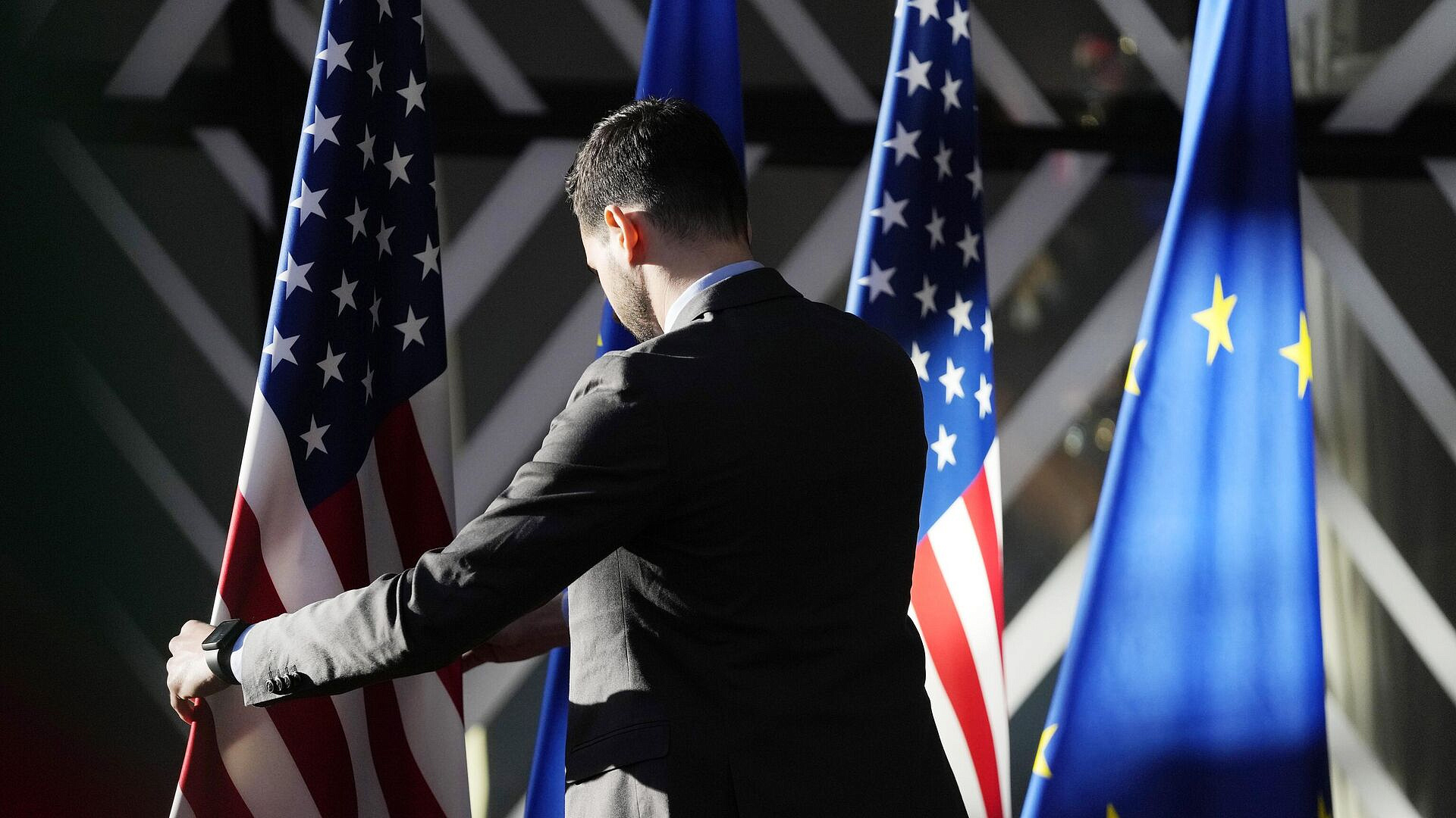 �������� ������� �� ��������� ��������������� ��������� ��������� �� � ���