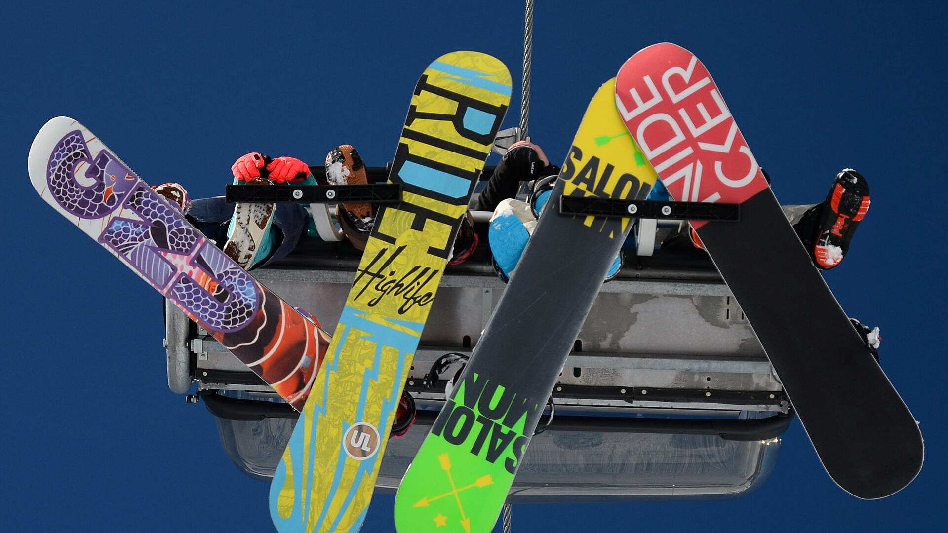 Каримова и Санников победили в параллельном слаломе на чемпионате России