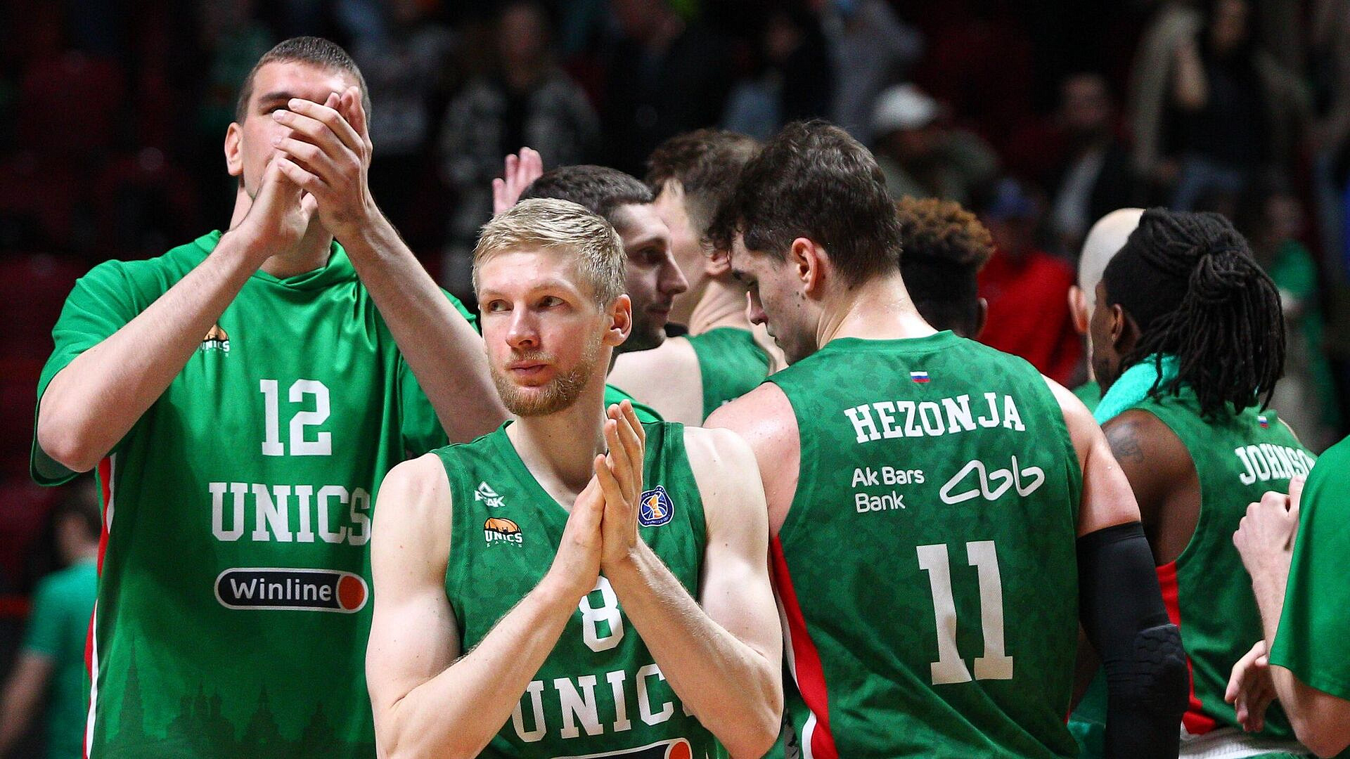 Баскетболисты УНИКСа проиграли "Парме" в матче Единой лиги ВТБ