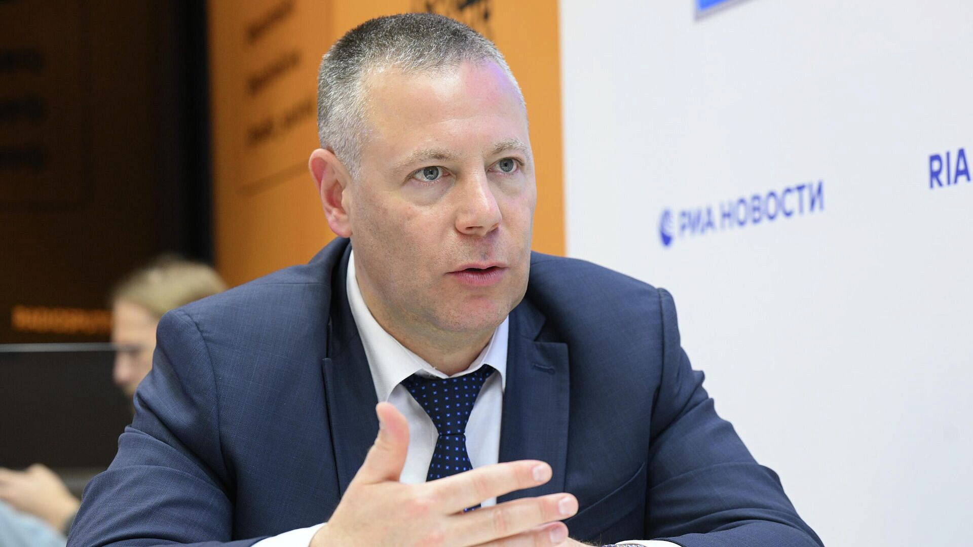 Евраев заявил о финансовой стабильности ярославских муниципалитетов