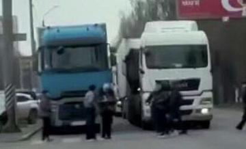 Жители Одессы перекрыли еще одну улицу из-за масштабного блэкаута