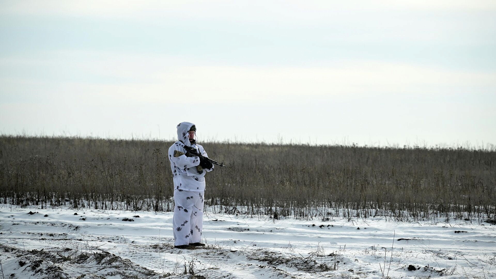 Военные связисты группировки "Запад" поддерживают связь в зоне СВО