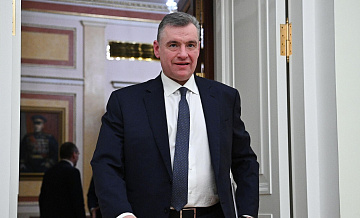 Зюганов и Слуцкий выдвинули свои версии о деятельности Навального в России