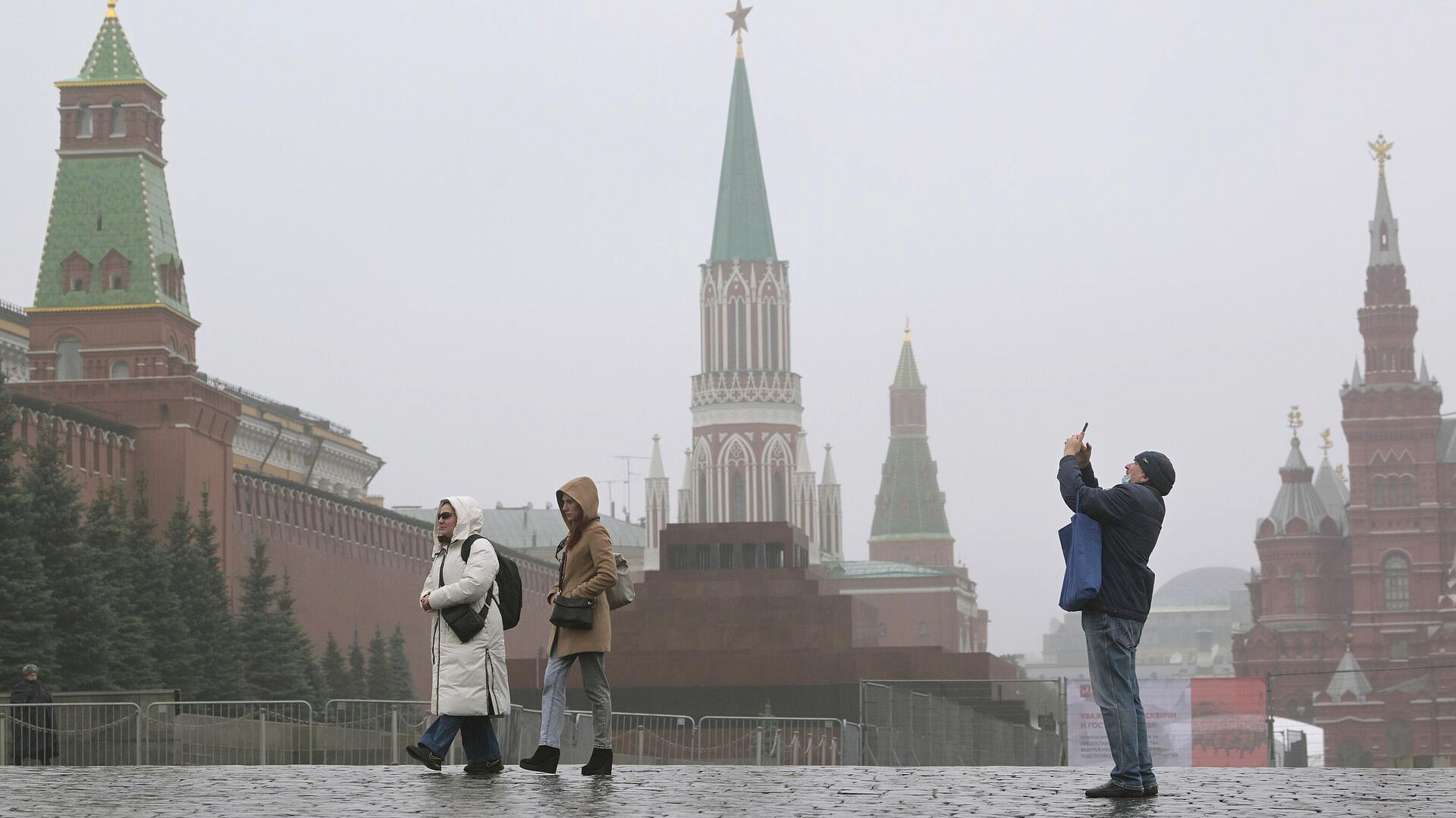 В Москве закрыли проход на Красную площадь