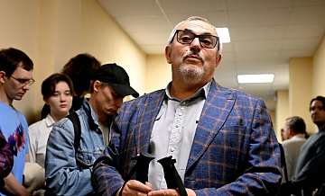 Иноагент Надеждин* сообщил, что находится не в России