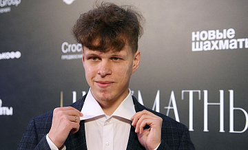 Карпов прокомментировал победу Артемьева над Карлсеном