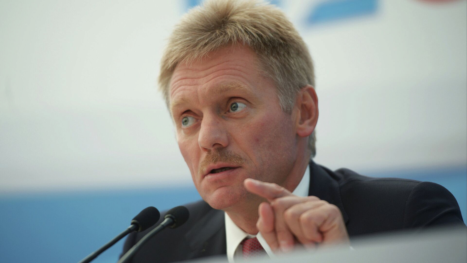 Нацизм в Европе начинался так же, как сейчас на Украине, заявил Песков