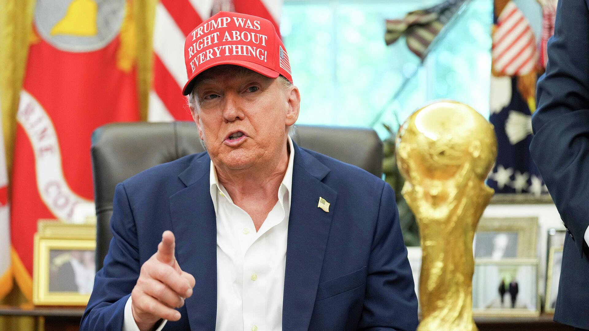 СМИ выяснили, сколько рейсов по перевозке мигрантов совершили в США