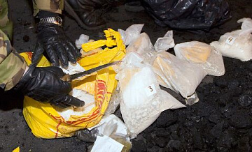 Ввоз наркотиков в Россию продолжается несмотря на санкции, заявил Совбез