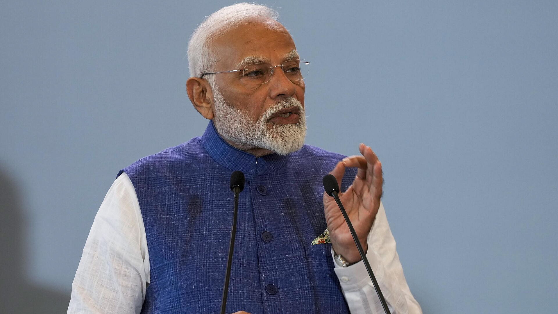 Моди призвал к разработке инновационных решений для мира на Украине