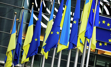 Европарламент во вторник и среду проголосует по пакету кредита Киеву