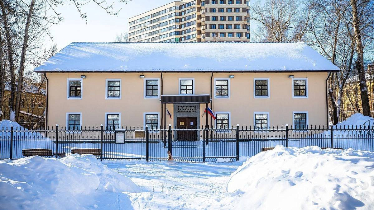 ������ � ���� ������-������������ ��������� � ������������� ������� ����� ������