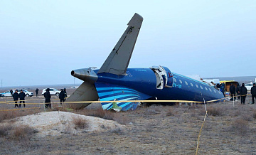 Захарова напомнила причину авиакатастрофы Embraer 190 в Казахстане