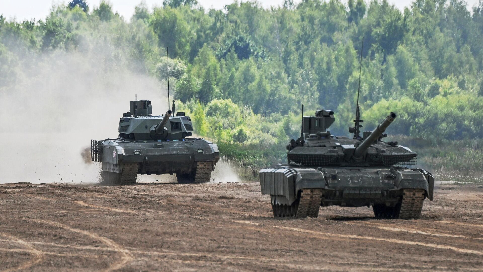 Российский танк более месяца оставался незамеченным для ВСУ