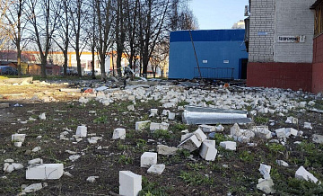 Около тысячи человек остались без электричества в Курске