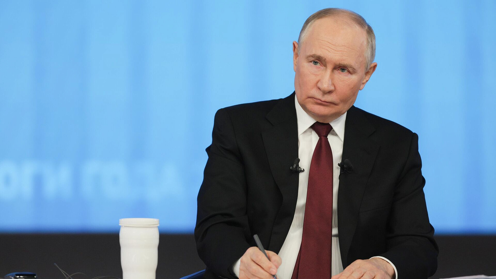 ����� ������ ������� ������� ������������ ������� � �����