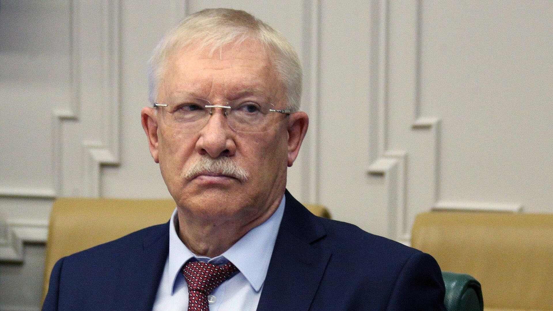 В Госдуме предложили готовить антифранцузский "Искандер"